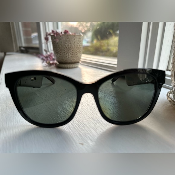 Bose Accessories Bose Cat Eye Sunglasses With Smart Audio Bluetooth